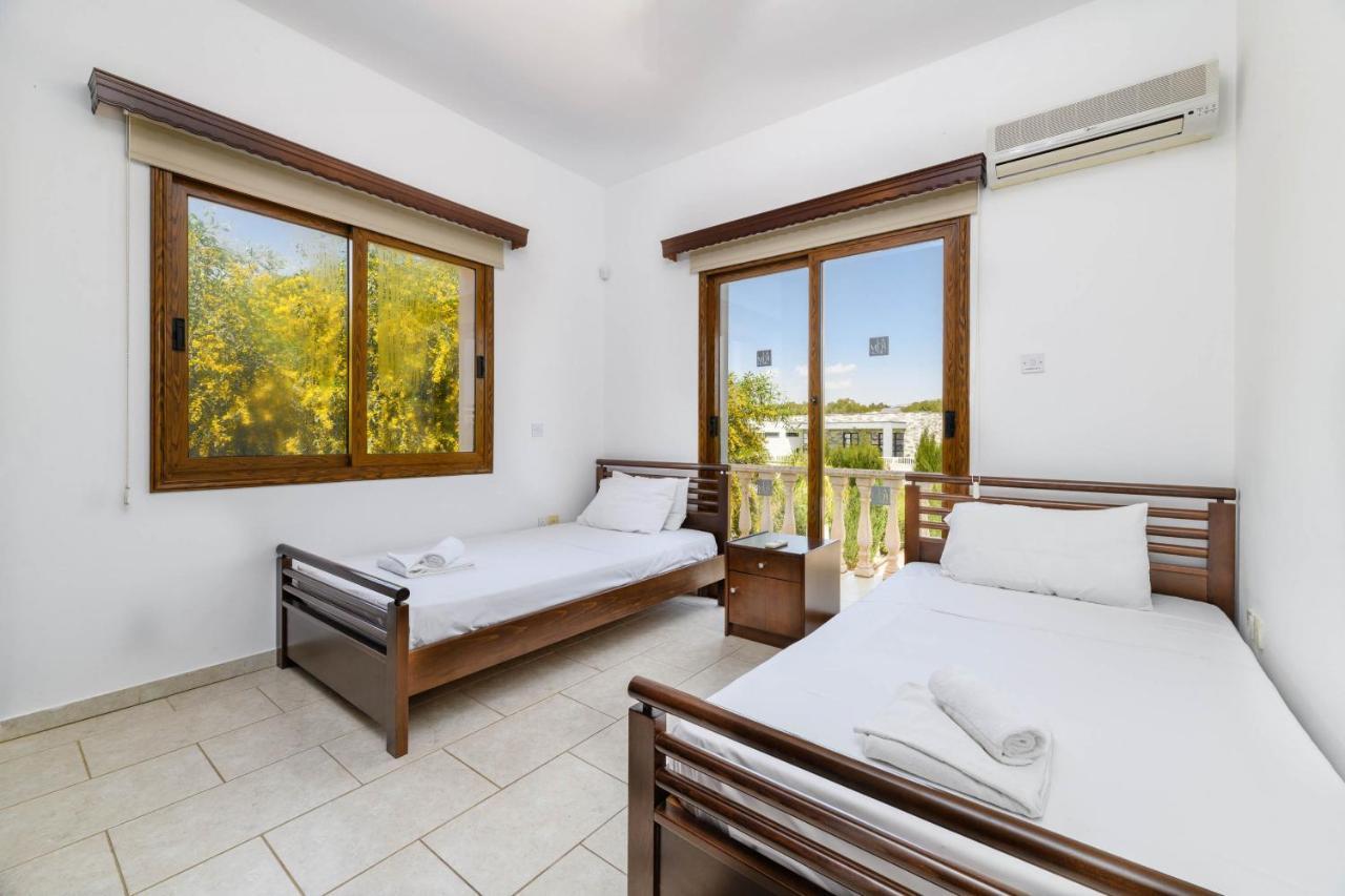 Sam Villa Aya Napa
